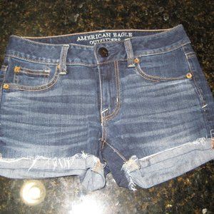American Eagle Outfitters Women’s Low Rise Denim